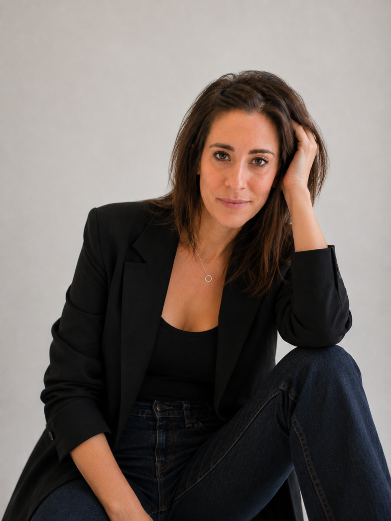 Sandra Flores, especialista GEO y consultora en de posicionamiento en inteligencia artificial